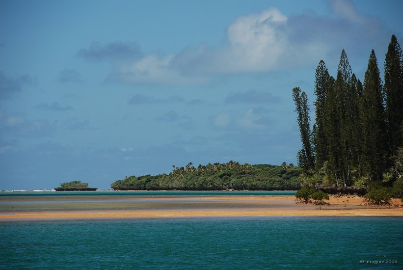 135- Mouillage de Kuebuni.JPG